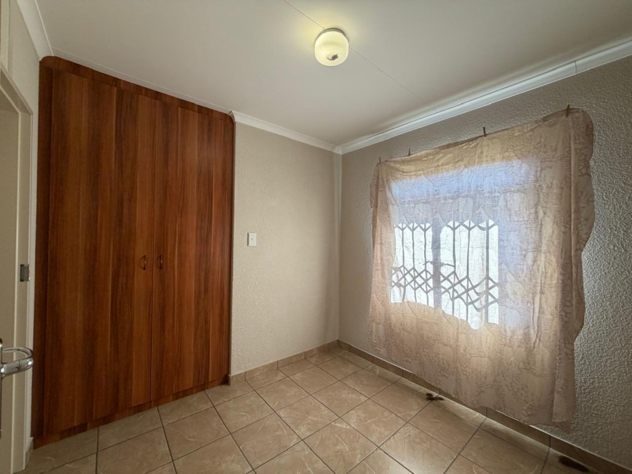 To Let 3 Bedroom Property for Rent in Waterkloof Hill Estate North West